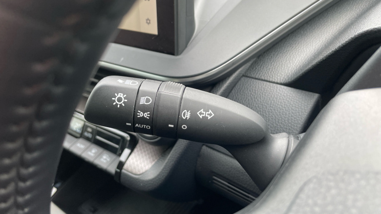 Toyota Prius 2.0 PHEV Design 5dr CVT Hatchback